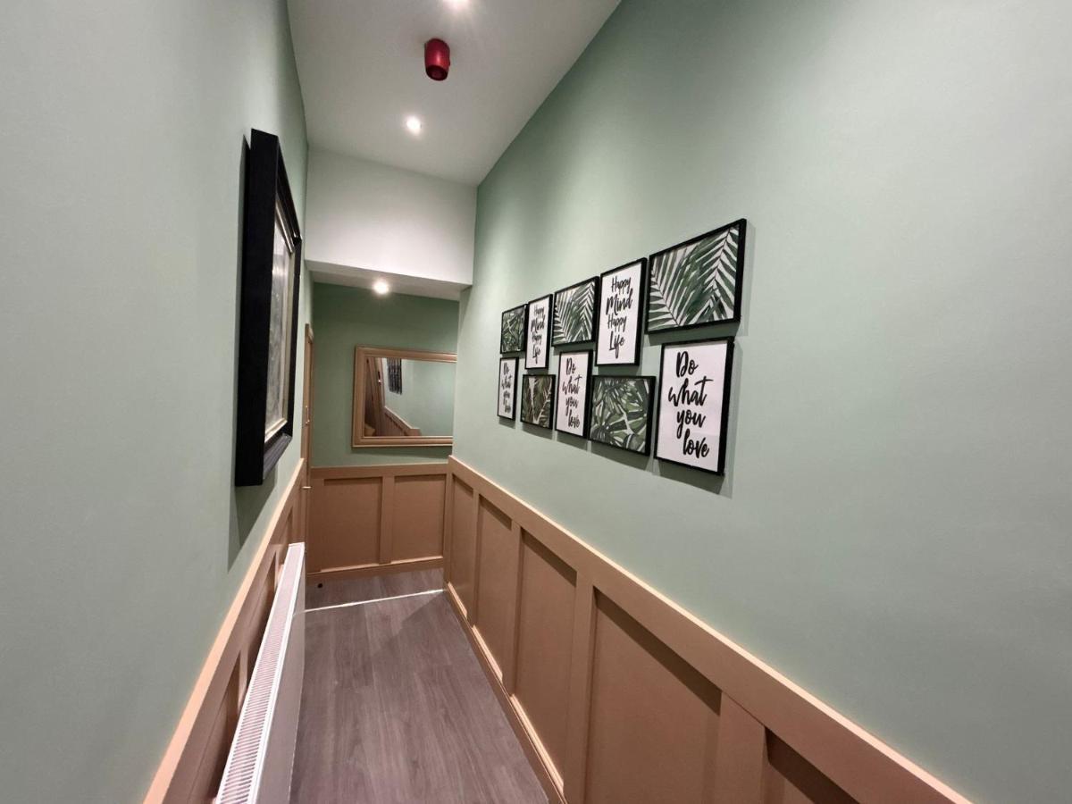 Strawberry Fields Suite By Sasco Apartments Blackpool Eksteriør bilde